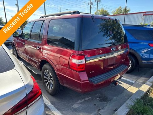Used 2016 Ford Expedition XLT w/ Equipment Group 202A RWD image 4