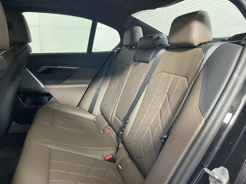 Certified 2025 BMW 530i w/ Premium Package RWD image 25