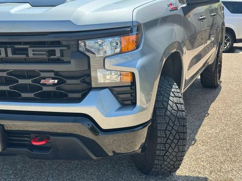 Used 2023 Chevrolet Silverado 1500 Custom Trail Boss image 3