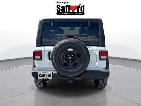 Used 2018 Jeep Wrangler Unlimited Sport AWD/4WD image 7