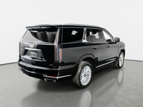 Used 2026 Cadillac Escalade Luxury w/ Touring Package image 29