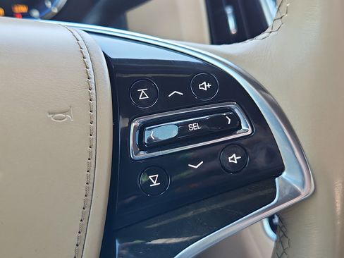 Used 2020 Cadillac Escalade ESV Platinum AWD/4WD image 27