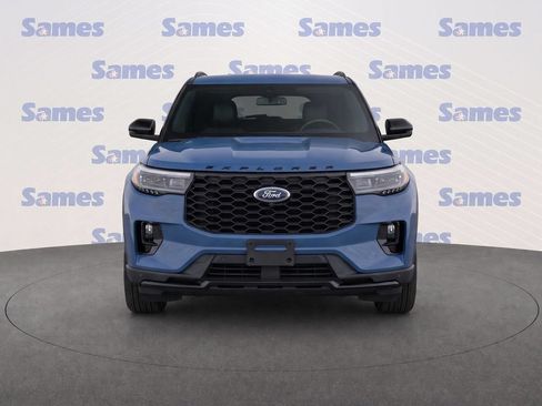 Used 2025 Ford Explorer ST-Line w/ Premium Package RWD image 5