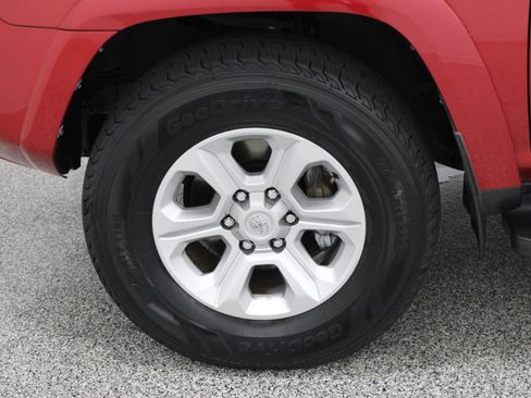 Used 2023 Toyota 4Runner SR5 Premium AWD/4WD image 11