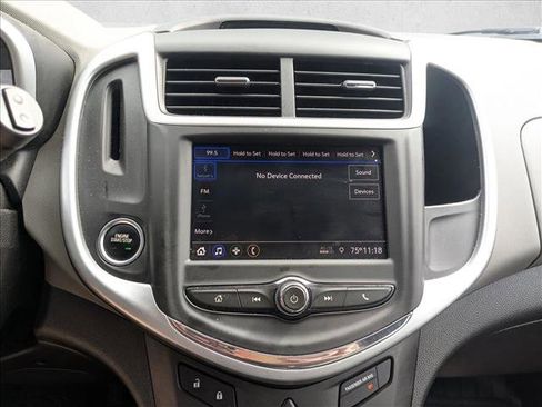 Used 2020 Chevrolet Sonic LT image 9