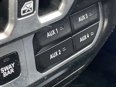 Certified 2018 Jeep Wrangler Unlimited Rubicon w/ Steel Bumper Group image 18