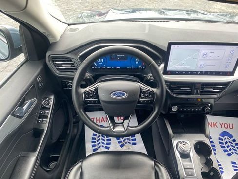 Used 2023 Ford Escape Platinum AWD/4WD image 21