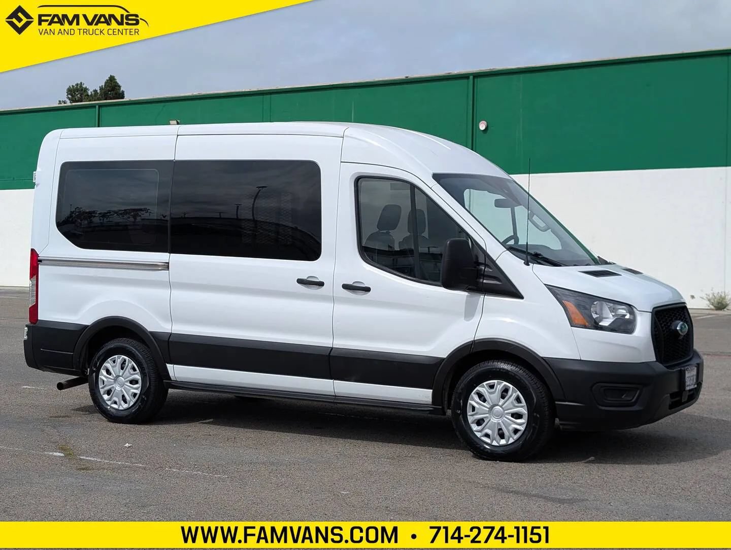 Used 2023 Ford Transit 150 Medium Roof RWD image 7