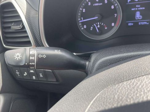 Used 2019 Hyundai Tucson Value AWD/4WD image 23