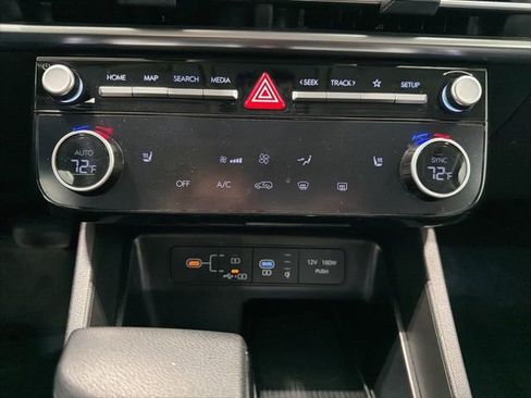 Used 2025 Hyundai Tucson SEL image 17