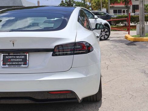 Used 2023 Tesla Model S Standard Range AWD/4WD image 16