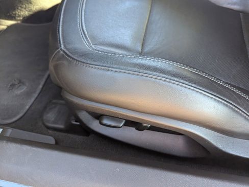 Certified 2017 Chevrolet Corvette Stingray Coupe w/ 1LT image 18