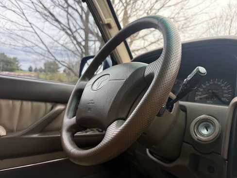 Used 1996 Toyota Land Cruiser image 74