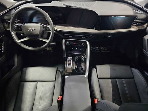New 2025 Audi Q5 Prestige image 20