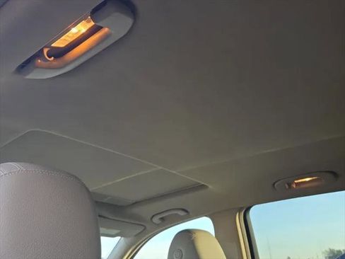 Used 2015 Mercedes-Benz ML 350 2WD image 16