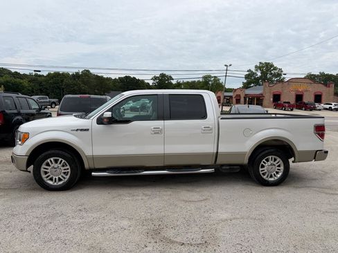 Used 2010 Ford F150 Lariat RWD image 2