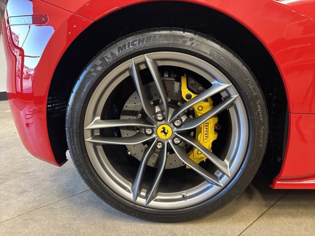 Used 2018 Ferrari 488 Spider RWD image 21