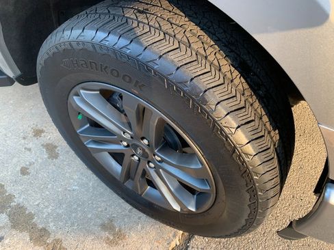 Used 2023 Ford F150 XLT w/ Equipment Group 302A High image 9