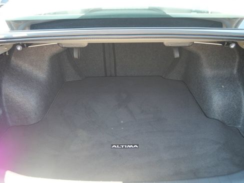 Used 2022 Nissan Altima 2.5 S FWD image 35