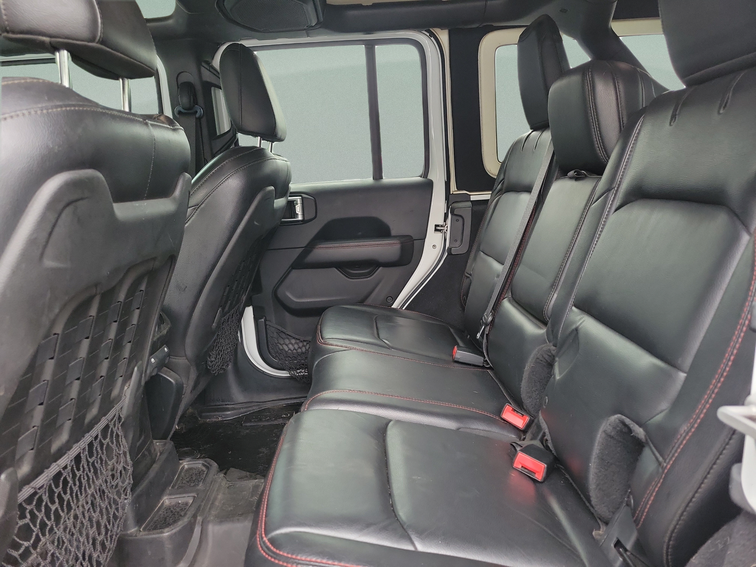 Used 2018 Jeep Wrangler Unlimited Rubicon AWD/4WD image 6