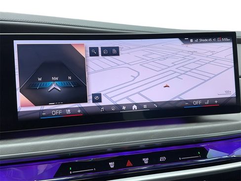 Used 2023 BMW 740i image 27