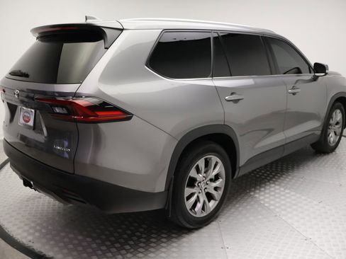 Used 2025 Toyota Grand Highlander AWD Hybrid image 8