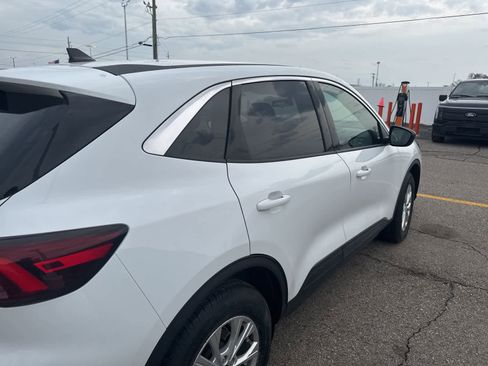 Used 2023 Ford Escape Active w/ Tech Pack #1 image 8