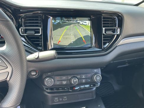 New 2025 Dodge Durango AWD w/ Skid Plate Group image 27