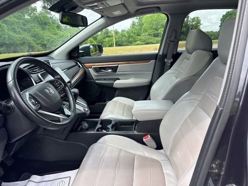 Used 2017 Honda CR-V Touring image 16