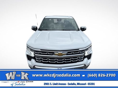 Used 2023 Chevrolet Silverado 1500 LTZ AWD/4WD image 19