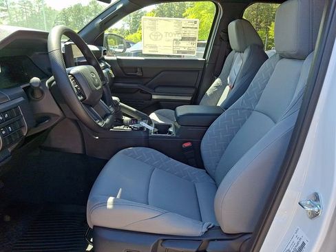 New 2026 Toyota Tacoma SR5 AWD/4WD image 12