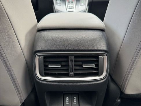 Used 2021 Honda CR-V Touring image 15