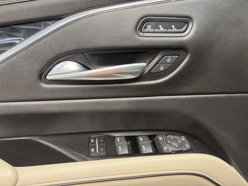 Used 2021 Cadillac Escalade ESV Sport image 10