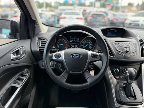 Used 2016 Ford Escape SE AWD/4WD image 5