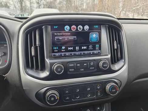 Used 2016 Chevrolet Colorado LT w/ LT Convenience Package image 13