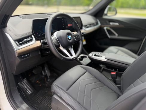 New 2026 BMW X1 xDrive28i w/ Technology Package AWD/4WD image 12