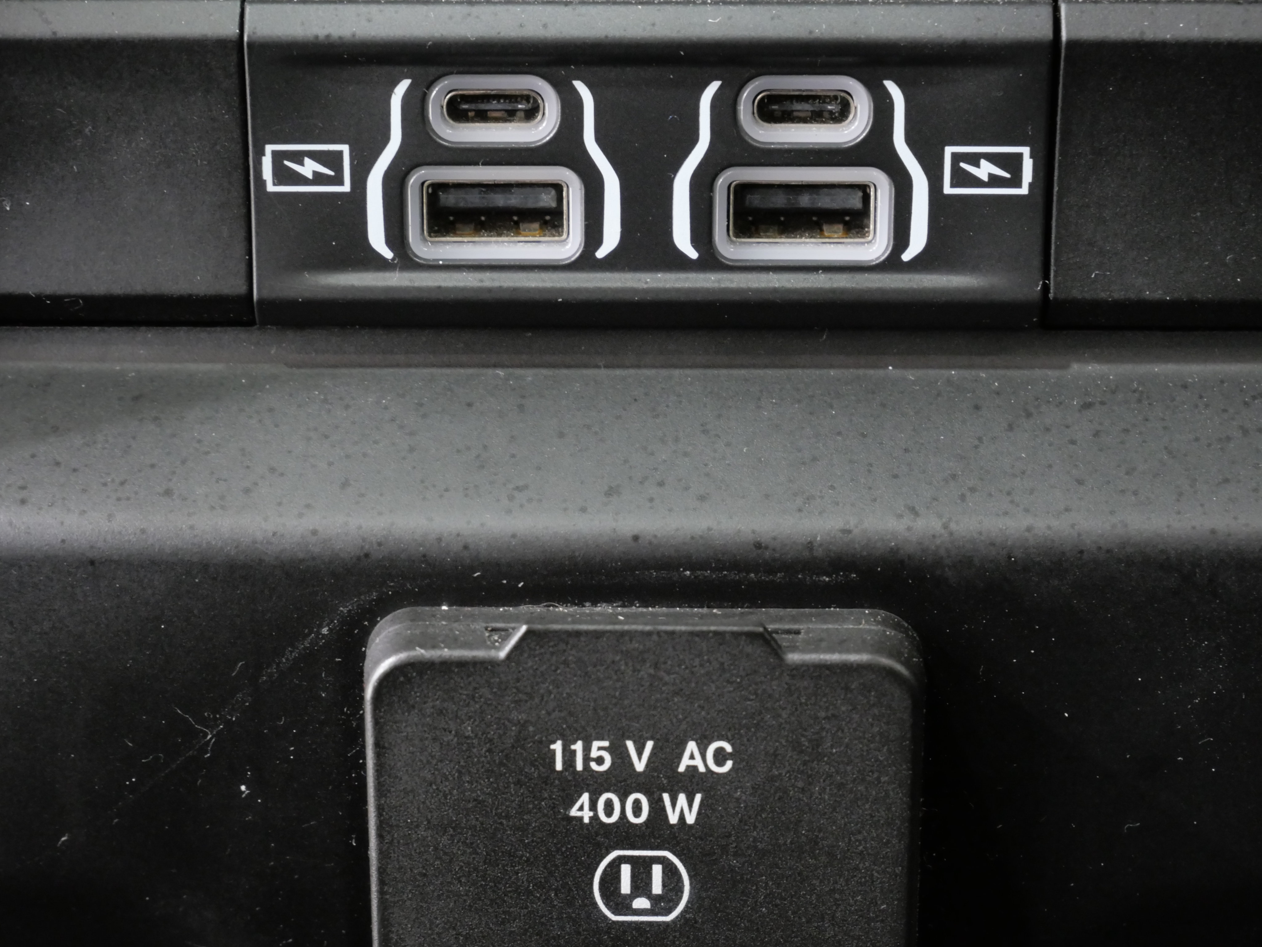 Used 2023 RAM 1500 Laramie AWD/4WD image 23