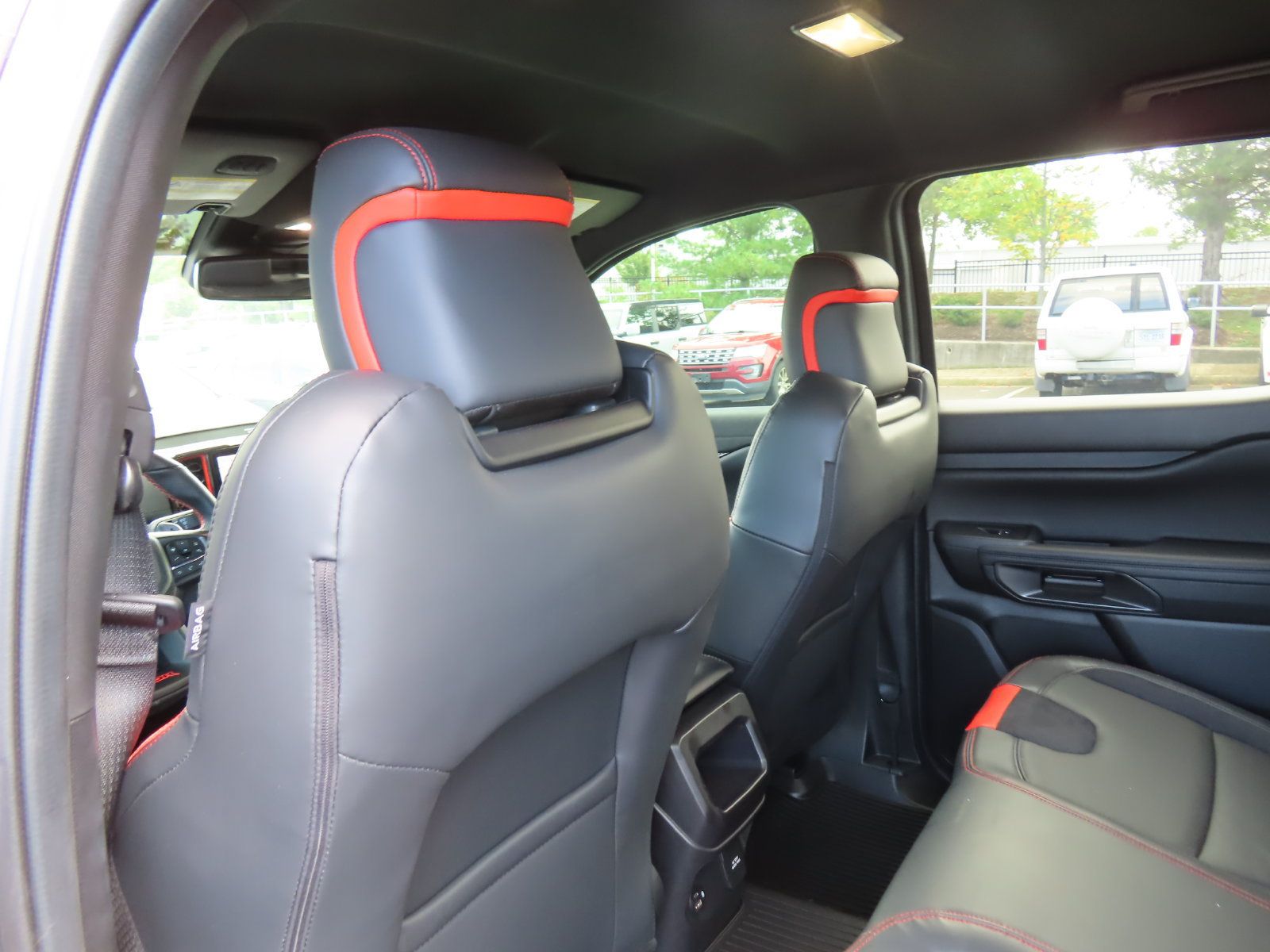 Used 2025 Ford Ranger Raptor AWD/4WD image 36