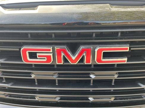 Used 2025 GMC Sierra 1500 Pro w/ Graphite Edition image 29