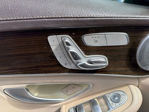 Used 2015 Mercedes-Benz C 300 4MATIC Sedan image 8