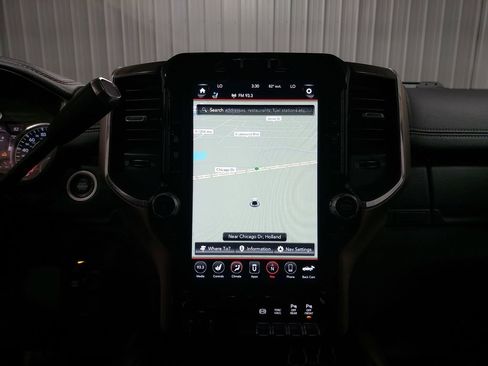 Used 2019 RAM 3500 Laramie image 23