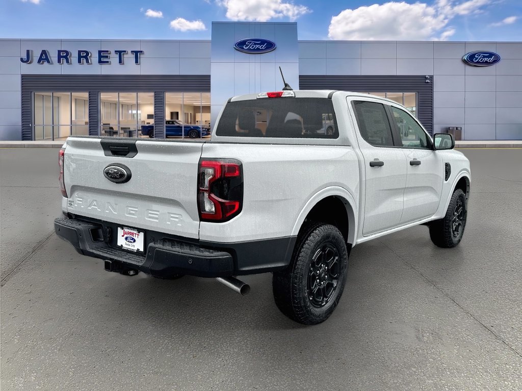 New 2026 Ford Ranger XLT w/ Black Appearance Package RWD image 7
