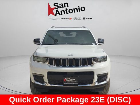 New 2025 Jeep Grand Cherokee L Limited RWD image 3