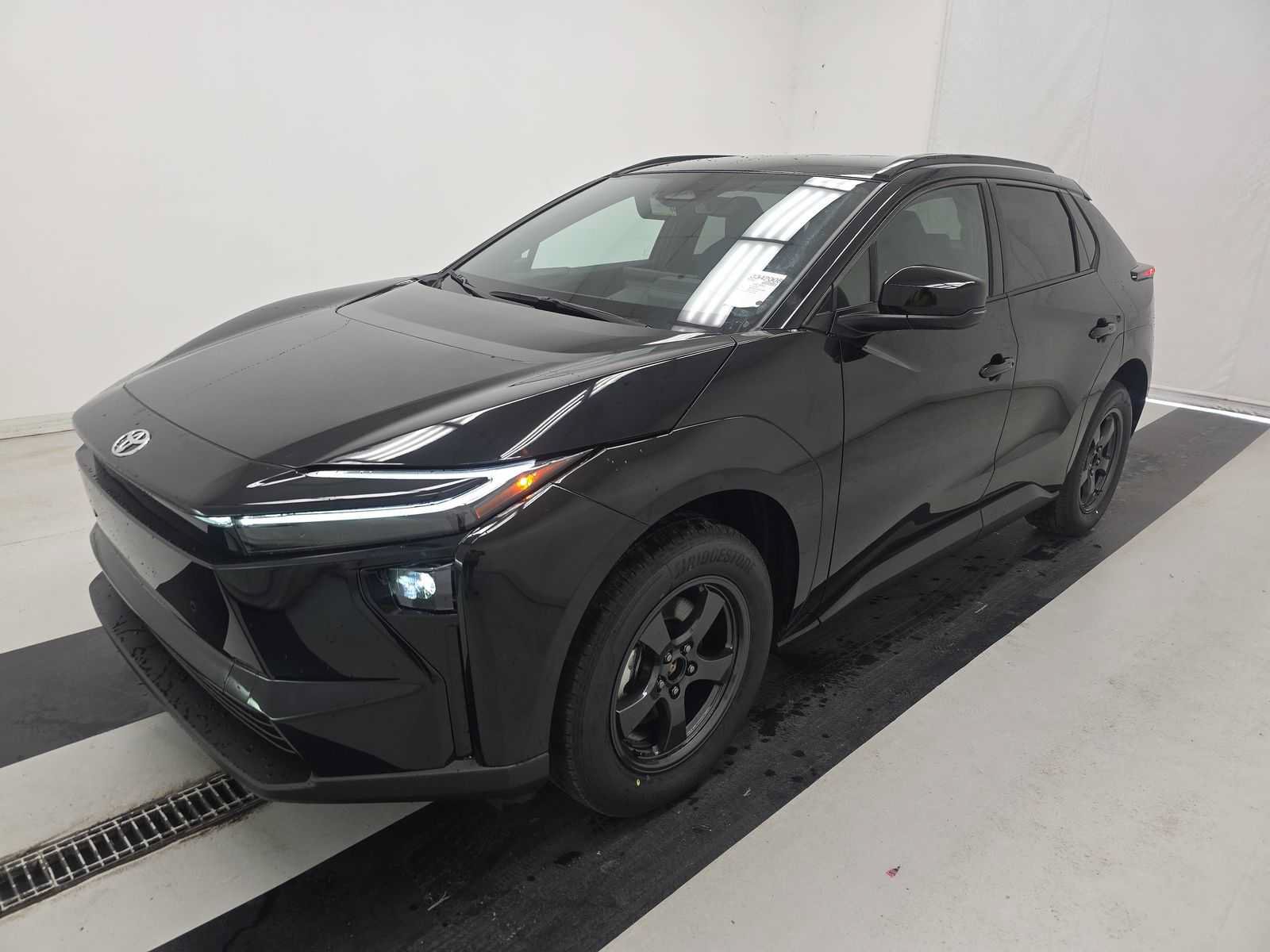 Used 2026 Toyota bZ FWD image 5