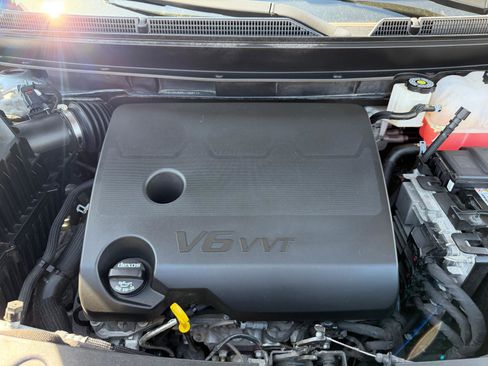 Certified 2024 Buick Enclave Essence w/ Experience Buick Package image 40