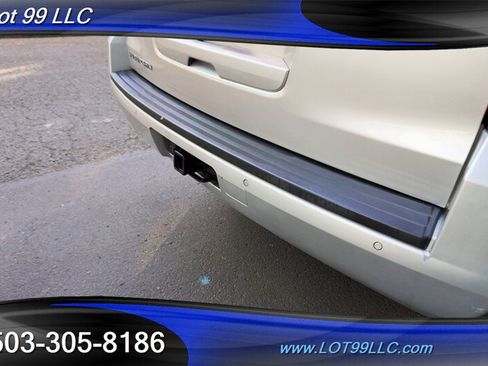 Used 2018 Chevrolet Suburban LT AWD/4WD image 34