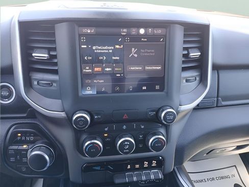 Used 2022 RAM 1500 Big Horn AWD/4WD image 12