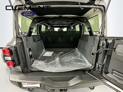 New 2025 Ford Bronco Raptor w/ Interior Carbon Fiber Pack AWD/4WD image 34