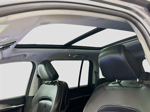 Used 2024 Jeep Grand Cherokee Limited 4xe w/ Trailer Tow Package image 21