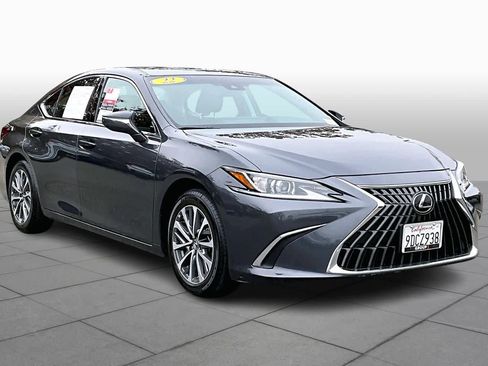 Used 2022 Lexus ES 350 image 2